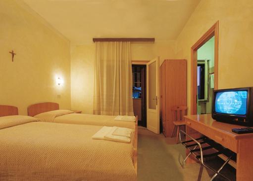 Albergo Ristorante Da Felice Loria Pokoj fotografie